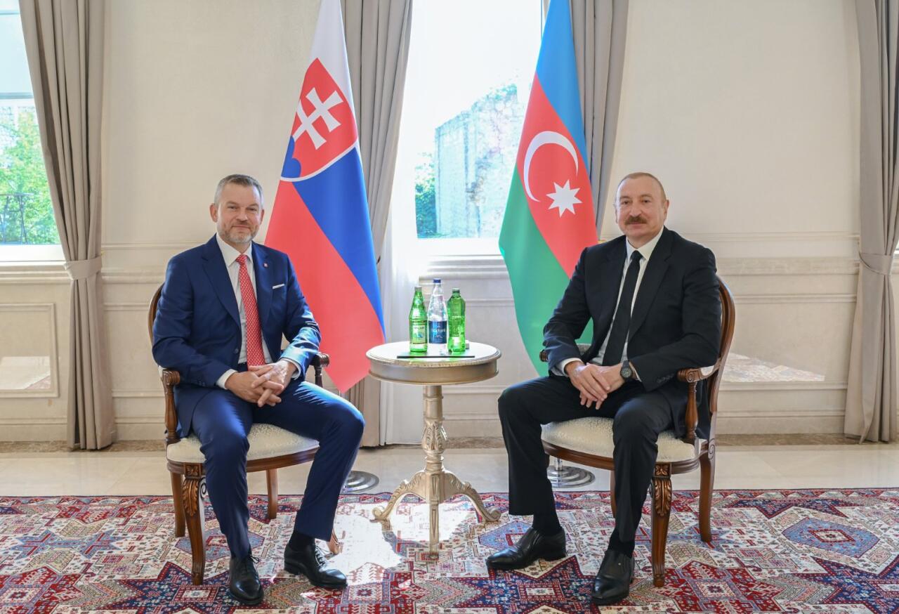 İlham Əliyev Şuşada Slovakiya Prezidenti ilə görüşdü