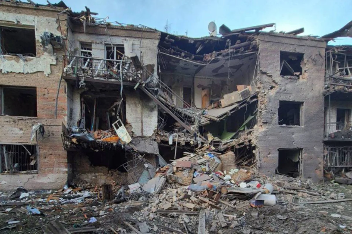 Rusiyanın Zaporojyeyə zərbələri: 2 nəfər ölüb, 9 nəfər yaralanıb