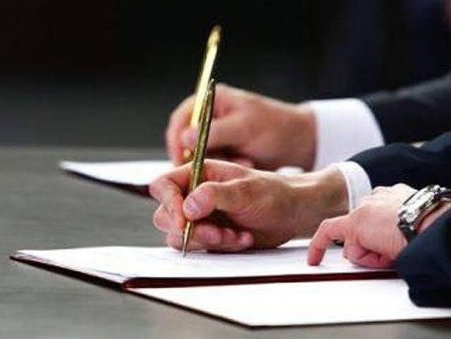 Prezident Ümumi təhsil haqqında Qanuna dəyişiklikləri təsdiqlədi