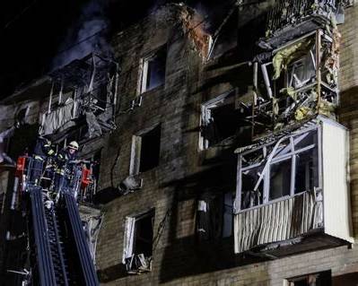 Xarkovda yaşayış binasına PUA zərbəsi: 2 ölü, 27 yaralı