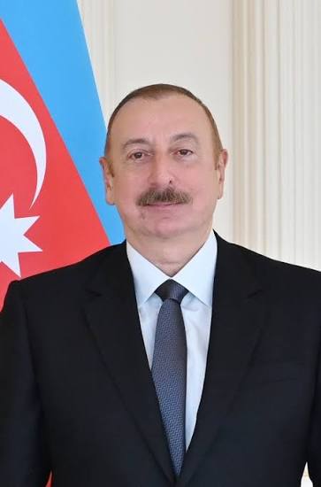 İlham Əliyev Sinqapur Prezidentini təbrik etdi