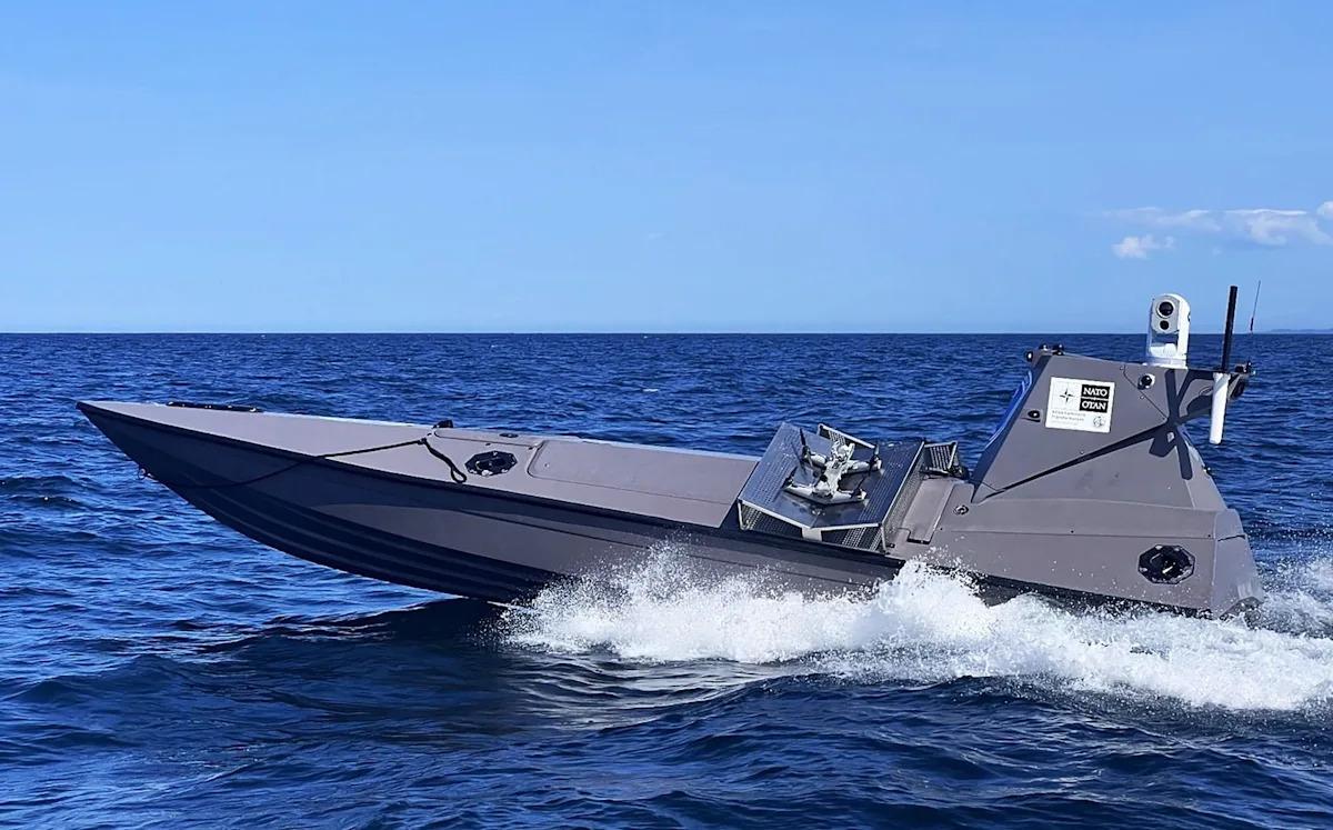 Britaniya hərbi dronlarında Çinə məlumat ötürülməsi aşkarlanıb