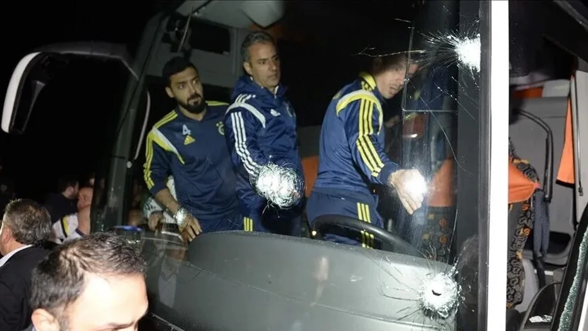 “Fənərbağça” avtobusuna hücum: 11 il sonra 5 şübhəliyə qarşı əməliyyat