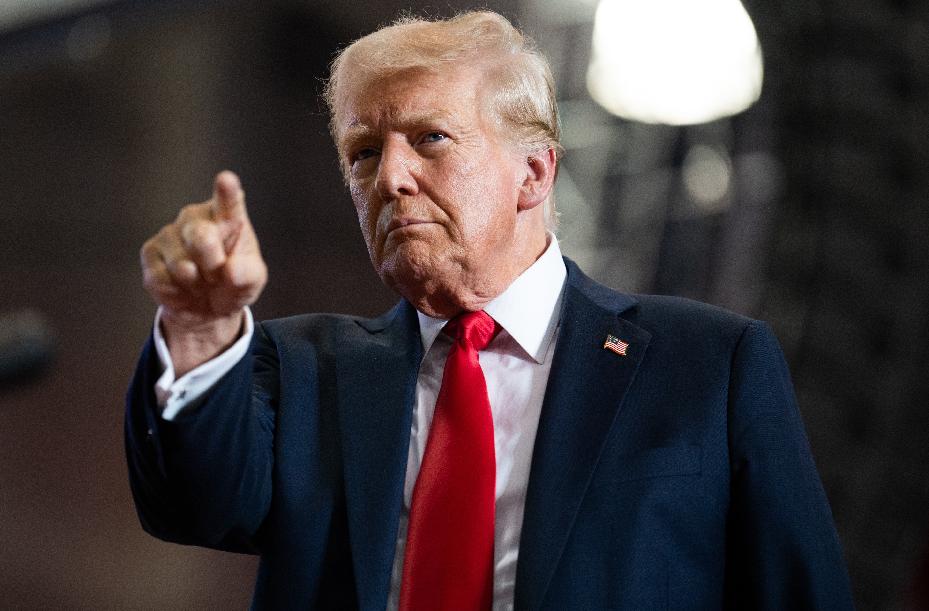 Trump: Hörmüz boğazındakı qarşıdurmaya baxmayaraq, "atəşkəs qüvvədədir"